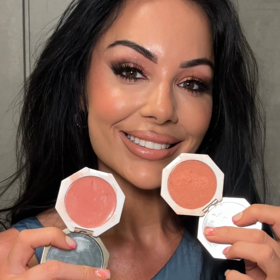 Confident Coral Blush Baked (Powder Blush)