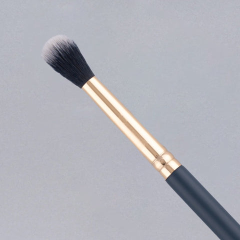 HF30 : Multi use blender shadow and concealer brush