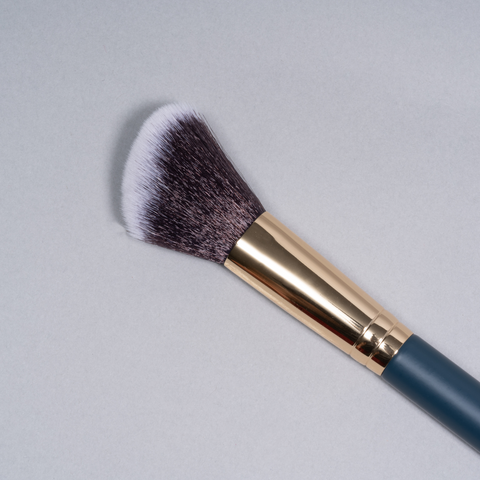 HF18: Cream contour and blush brush