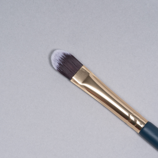 HF8: Concealer, carving and cutting brush