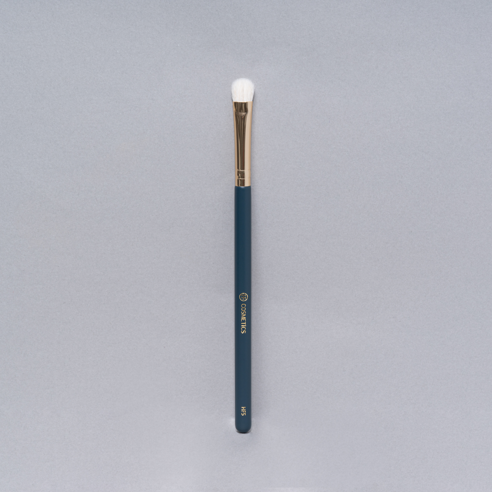 HF5: Smokey eye shader and applicator brush